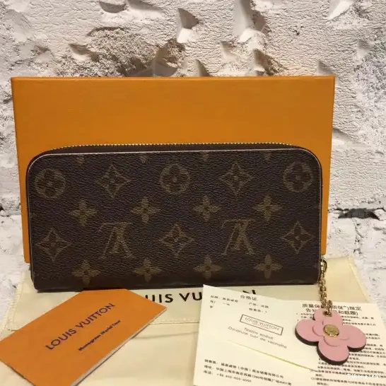 Affordable Wallet Louis Vuitton 0522